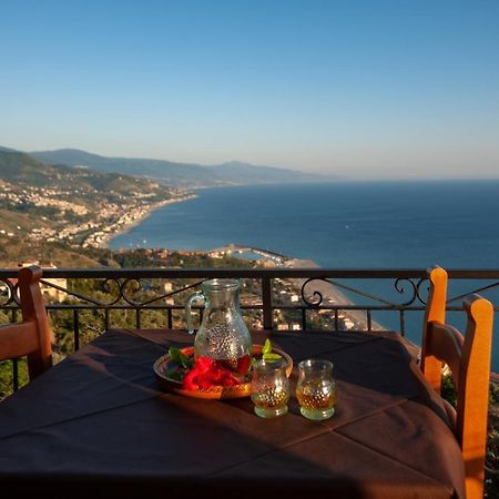 Azienda Agrituristica Le Terre Di San Leonardo Cetraro Exteriér fotografie