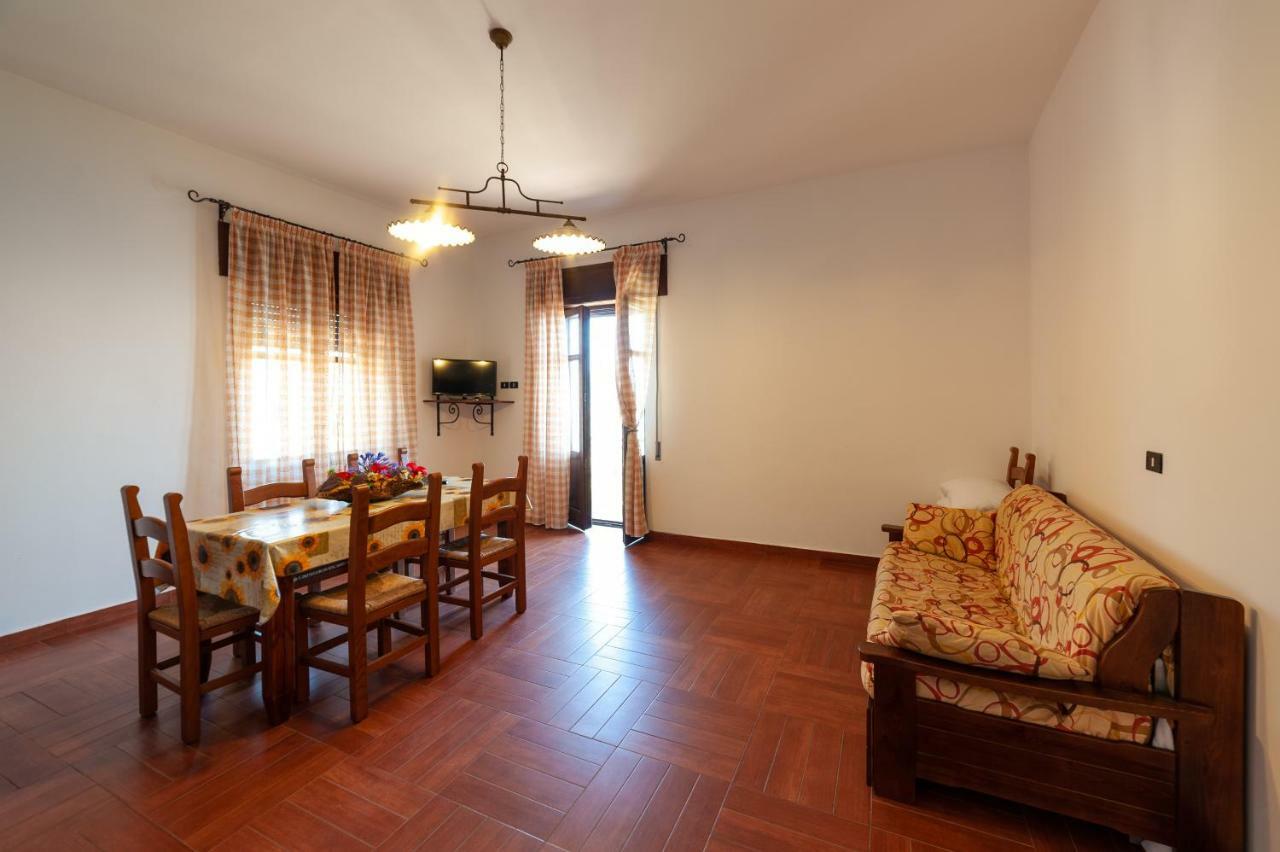 Azienda Agrituristica Le Terre Di San Leonardo Cetraro Exteriér fotografie